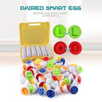Combinando letras inteligentes para reconhecer brinquedos educativos infantis