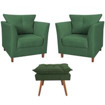 Combo 02 Poltronas Decorativa Isis Pés de Madeira Mais Puff Opalla Suede Verde - DS Estofados Combo 02 Poltronas Decorativa Isis Pés de Madeira Mais Puff Opalla Suede Verde - DS Estofados