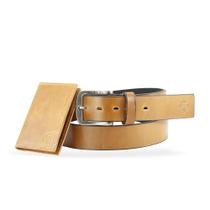 Combo Cinto Masculino Em Couro + Porta Cartão Em Couro Combo Cinto Masculino Em Couro + Porta Cartão Em Couro