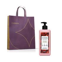 Combo Instance Morango Irresistível: Creme Hidratante Desodorante Corporal 400ml + Sacola M Combo Instance Morango Irresistível: Creme Hidratante Desodorante Corporal 400ml + Sacola M