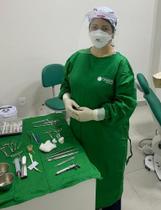 Combo Paramentação Cirurgia Odontol. Tecido C. 2 Campos de Instrumentos e 1 Capote Cirúrgico Verde.