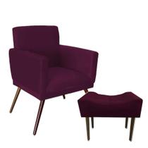 Combo Poltrona Nina Com Rodapé E Puff Retangular Pés Madeira Suede Bordo