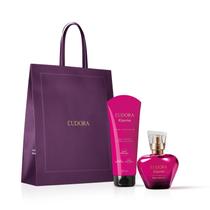 Combo Presente Kiss Me Rosa Marcante: Desodorante Colônia 50ml + Hidratante Desodorante 100ml + Sacola Combo Presente Kiss Me Rosa Marcante: Desodorante Colônia 50ml + Hidratante Desodorante 100ml + Sacola