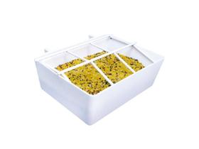 Comedouro Bico Torto de Plástico com Grade - 500ml