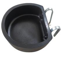 Comedouro Raso 3 Litros Cocho Preto com Suporte Saleiro Abecel