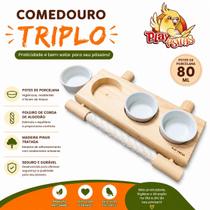 Comedouro Triplo Play Psitas. Potes de Porcelana de 80mls. Poleiro de Corda de Algodão. Comedouro Triplo Play Psitas. Potes de Porcelana de 80mls. Poleiro de Corda de Algodão.