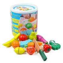 Comida de cozinha de frutas e vegetais para fingir cortar al