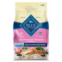 Comida para cães Blue Buffalo Life Protection para adultos de raça pequena 2,27 kg