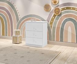 Cômoda CAT Linha Infantil 3 Gavetas Com Puxadores Cromados Cor Branco Cômoda CAT Linha Infantil 3 Gavetas Com Puxadores Cromados Cor Branco