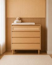 Cômoda com Palhinha Natural Tela Rattan 4 gavetas Paglia MDF Carvalho Malva