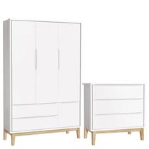 Cômoda Gaveteiro e Guarda Roupa Infantil 3 Portas New Classic Branco com Pés Madeira Natural - Reller
