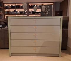 Cômoda Jade vitrine 5gav, 100% MDF