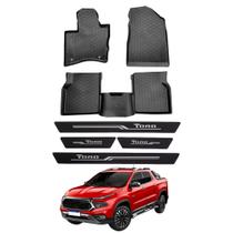 COMP Kit Automotivo Tapete Bandeja + Soleira Preta Fiat Toro A partir de 2016