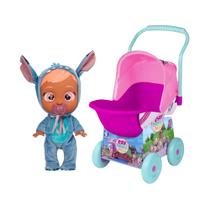 COMP Kit Boneca Cry Babies Stitch Fantasia + Carrinho de Passeio Cry Babies 64cm