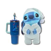 COMP Kit Stitch Aventura e Descanso Copo Térmico 1,15L + Pelúcia Sleep com Som e Movimento COMP Kit Stitch Aventura e Descanso Copo Térmico 1,15L + Pelúcia Sleep com Som e Movimento
