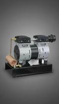 Compressor Ar Direto 1CV 141L/min Isento Óleo Compressor Ar Direto 1CV 141L/min Isento Óleo