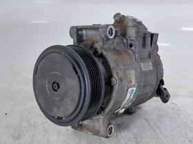 COMPRESSOR DO AR CONDICIONADO Audi A4 2.0 2011