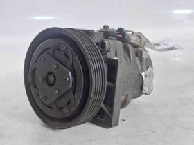 COMPRESSOR DO AR CONDICIONADO Fiat UNO 1.0 2013 COMPRESSOR DO AR CONDICIONADO Fiat UNO 1.0 2013