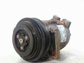 COMPRESSOR DO AR CONDICIONADO Fiat UNO 1.0 2015 COMPRESSOR DO AR CONDICIONADO Fiat UNO 1.0 2015