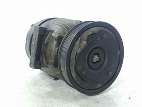 COMPRESSOR DO AR CONDICIONADO Renault MEGANE 1.6 2003 COMPRESSOR DO AR CONDICIONADO Renault MEGANE 1.6 2003
