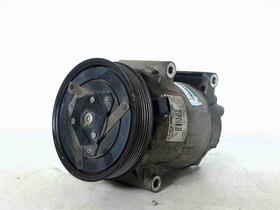 COMPRESSOR DO AR CONDICIONADO Renault MEGANE 1.6 2011 COMPRESSOR DO AR CONDICIONADO Renault MEGANE 1.6 2011