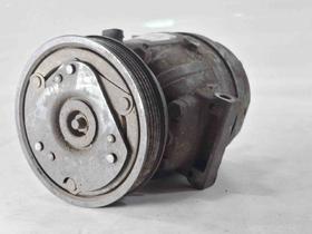 COMPRESSOR DO AR CONDICIONADO Renault MEGANE 1.6 2066 COMPRESSOR DO AR CONDICIONADO Renault MEGANE 1.6 2066