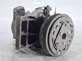 COMPRESSOR DO AR CONDICIONADO Renault SANDERO 1.0 2018 COMPRESSOR DO AR CONDICIONADO Renault SANDERO 1.0 2018
