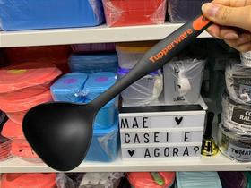 Concha Essencial Preta e Laranja - Tupperware