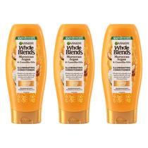 Condicionador Garnier Whole Blends com óleos marroquinos de argão e camélia