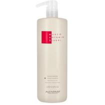 Condicionador Mab Color Shield 1L Alfaparf Hidratação Brilho e Proteção para Cabelos Coloridos Condicionador Mab Color Shield 1L Alfaparf Hidratação Brilho e Proteção para Cabelos Coloridos