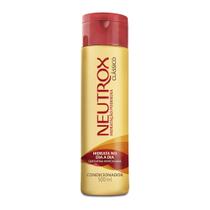 Condicionador Neutrox 1 Clássico Todos os Tipos de Cabelos com 500ml Condicionador Neutrox 1 Clássico Todos os Tipos de Cabelos com 500ml