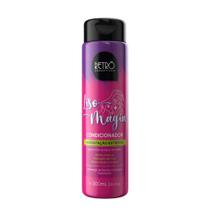 Condicionador Retrô Cosméticos Hidratação e Desembaraço Liso Magia - 300mL Condicionador Retrô Cosméticos Hidratação e Desembaraço Liso Magia - 300mL