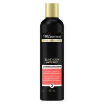 Condicionador tresemme 400 ml. Condicionador tresemme 400 ml.