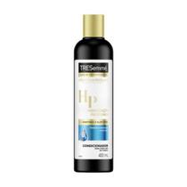 Condicionador tresemme 400 ml.