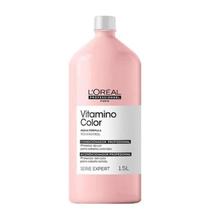 Condicionador Vitamino Color Serie Expert 1,5 Litro Loreal Protege a Cor Hidrata Nutre e Realça o Brilho dos Fios Condicionador Vitamino Color Serie Expert 1,5 Litro Loreal Protege a Cor Hidrata Nutre e Realça o Brilho dos Fios