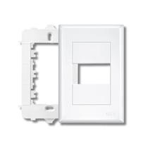 Conector RJ45 com Placa 4x2 para Rede -FAME EVIDENCE