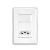 Conj. 4x2 Interruptor Simples e Tomada 10a Evidence Fame