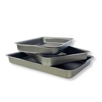 Conj de Assadeiras Antiaderentes Retangulares em Alumínio Polido Premium 1mm 3 unidades P M e G Conj de Assadeiras Antiaderentes Retangulares em Alumínio Polido Premium 1mm 3 unidades P M e G