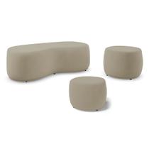 Conjunto 03 Puffs Decorativos Living Aisha Orgânico Suede Bege - Desk Design Conjunto 03 Puffs Decorativos Living Aisha Orgânico Suede Bege - Desk Design