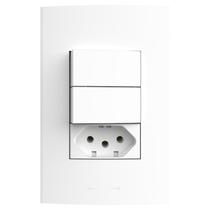 Conjunto 1 Interruptor Simples + 1 Interruptor Paralelo + 1 Tomada 2P+T 10A 250V~ com Placa 4x2 Inov