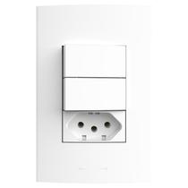 Conjunto 1 Interruptor Simples + 1 Interruptor Paralelo + 1 Tomada 2P+T 10A 250V~ com Placa 4x2 Inov Branco Conjunto 1 Interruptor Simples + 1 Interruptor Paralelo + 1 Tomada 2P+T 10A 250V~ com Placa 4x2 Inov Branco