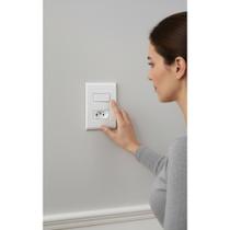 Conjunto 1 Tecla Simples + Tomada 10A 250V Branco Conjunto 1 Tecla Simples + Tomada 10A 250V Branco