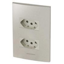 Conjunto 1 Tomadas 10A + 1 Tomada 20A - Inova Titanium