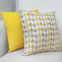 Conjunto 2 Almofadas Decorativas Enxoval Bebê - Losango Amarelo com Amarelo