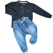 Conjunto 2 peças Camisa com Botões Manga Longa e Calça Jeans