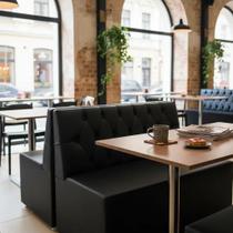 Conjunto 2 poltronas booth e 1 mesa mdf lanchonete