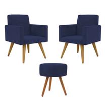 Conjunto 2 Poltronas Decorativas Nina e 1 Puff Redondo Pés Palito Suede Azul Marinho VictoriaDecor