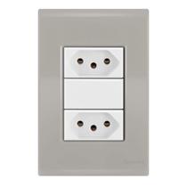 Conjunto 2 Tomadas 10A - Tramontina Liz Fendi / Branco Conjunto 2 Tomadas 10A - Tramontina Liz Fendi / Branco