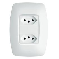 Conjunto 2 Tomadas 2P+T 10A 250 Volts Distanciadas Elegance - 2259 - FAME