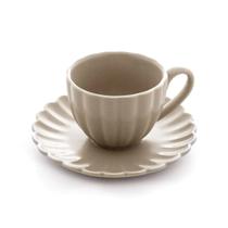 Conjunto 2 Xicaras de Café em Porcelana com Pires Pétala Areia Matt 90ml Wolff